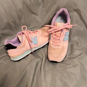 Girls NB 574 shoes size 2